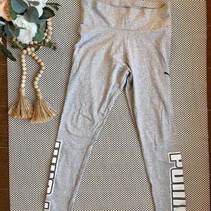 Puma Women’s Gray and White Cotton Spellout Sports Workout Leggings Size Small
